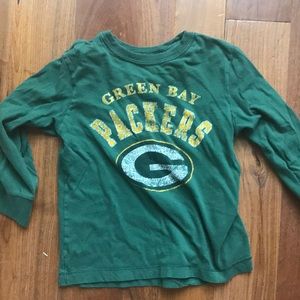 Boys size 5T Green Bay packers shirt